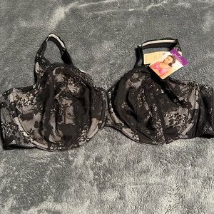 Cacique black lace full coverage bra